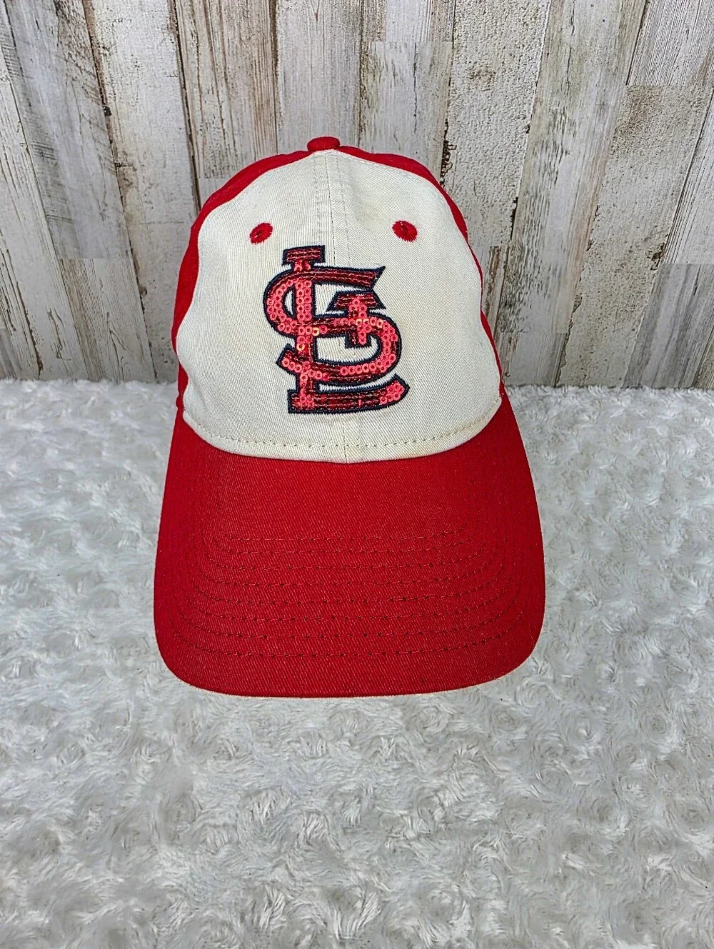 New Era Woman's St. Louis Cardinals Red and White Sequin Logo Baseball Cap OSFA